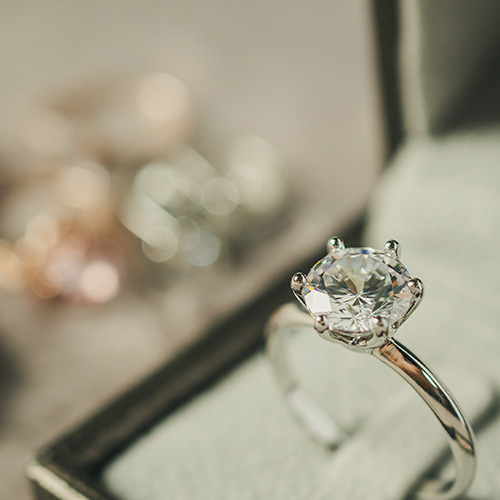 Appraisals We include appraisals with a purchase of a new ring valued over $2500.
											 Appraisals can also be done at customers request for a fee of $150. The Diamond Shop, Inc. Lewiston, ID